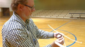 jeff-renz-preparing-to-fly-his-a6